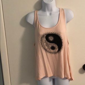 Yin and Yang H&M top.